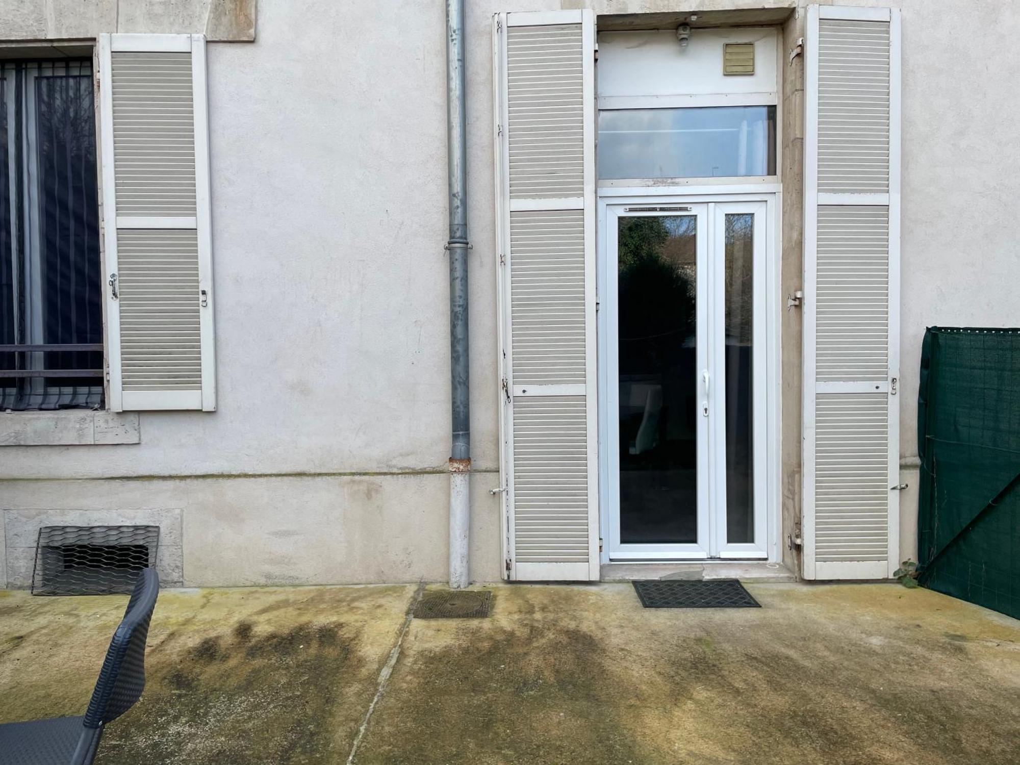 Charmant Appartement Avec Jardin Nancy Bagian luar foto
